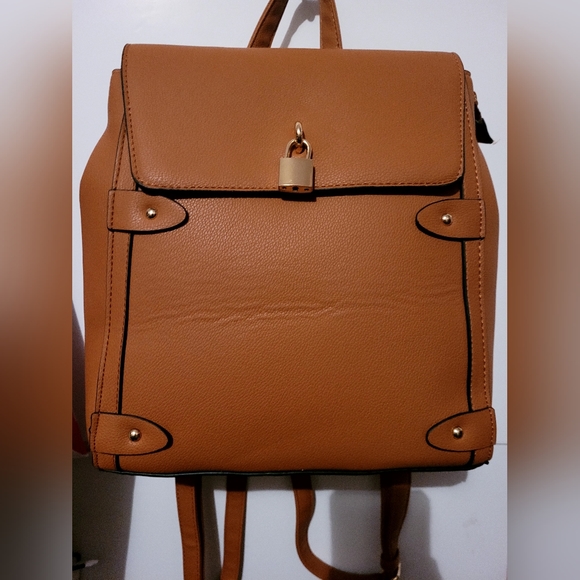 Backpack bags - Picture 1 of 2